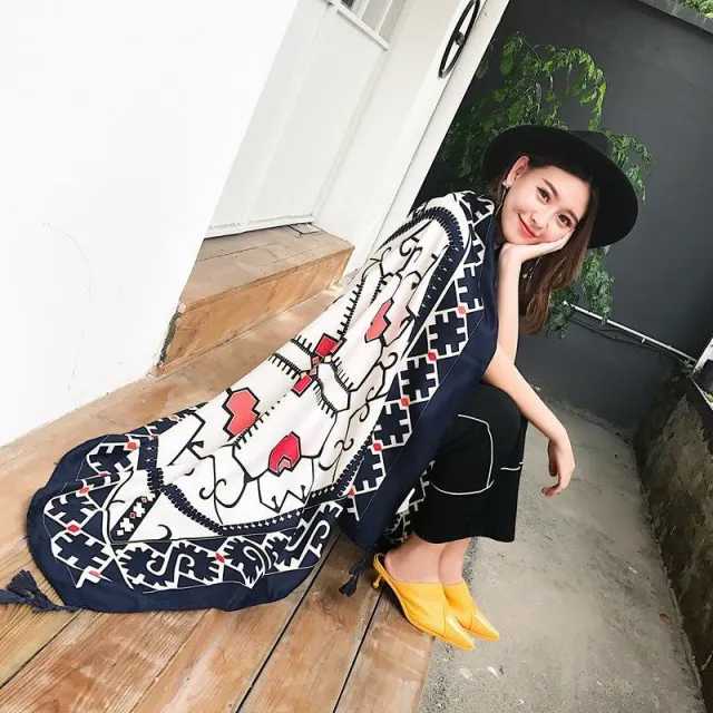 Ethnic Style Cotton And Linen Scarf Seaside Travel Oversized Beach Towel Navy Blue Heart Geometry - Shop at LoveMi