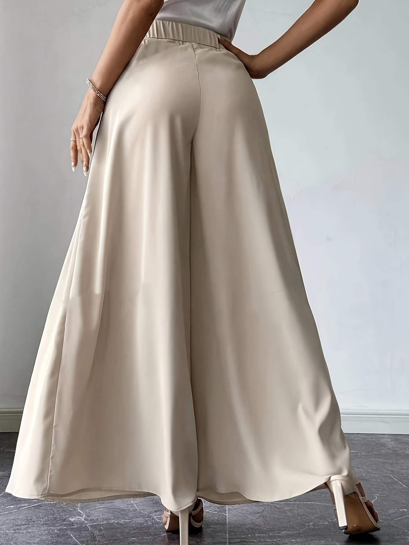 Women's high-waist wide-leg pants in linen – pleated bohemian relaxed full-length