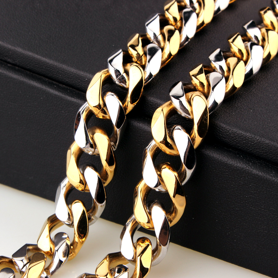 https://cf.cjdropshipping.com/quick/product/cdf9be65-926a-43d3-942d-1e513dde24a7.jpg