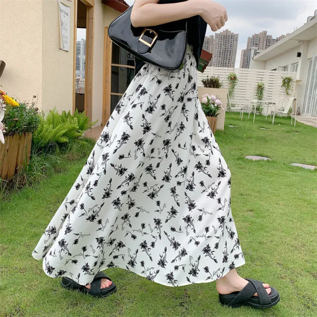Floral Large Swing Half length Tight Waist Umbrella Skirt Chiffon White - Shop at LoveMi