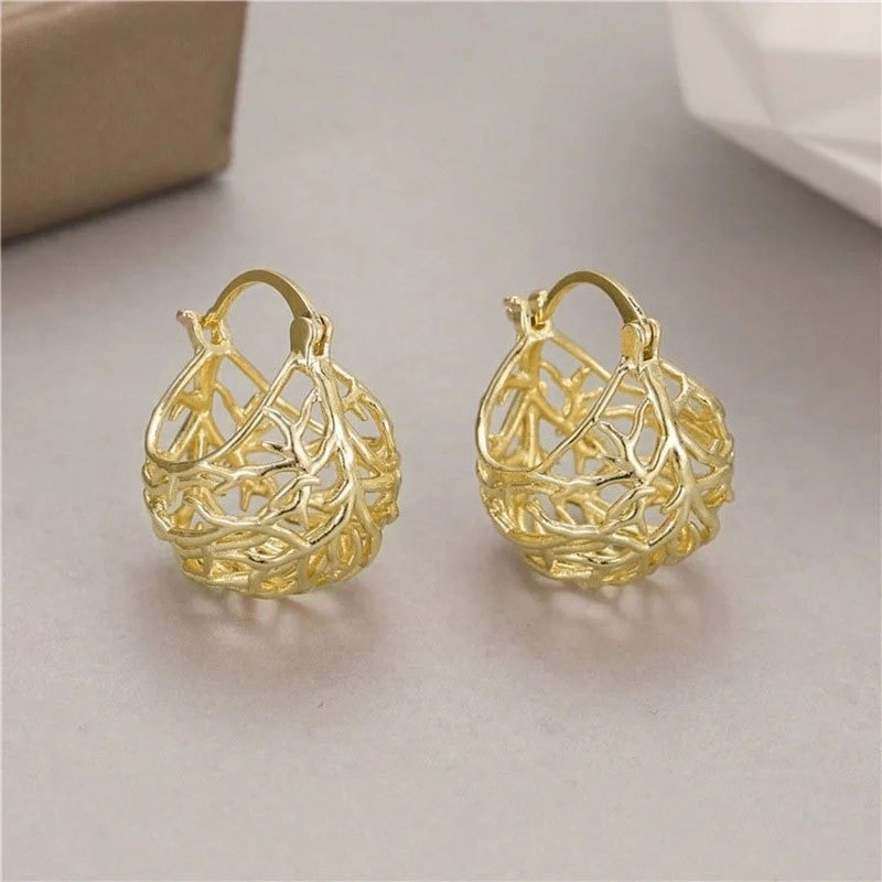 Vintage High-end Gold Earrings For Women