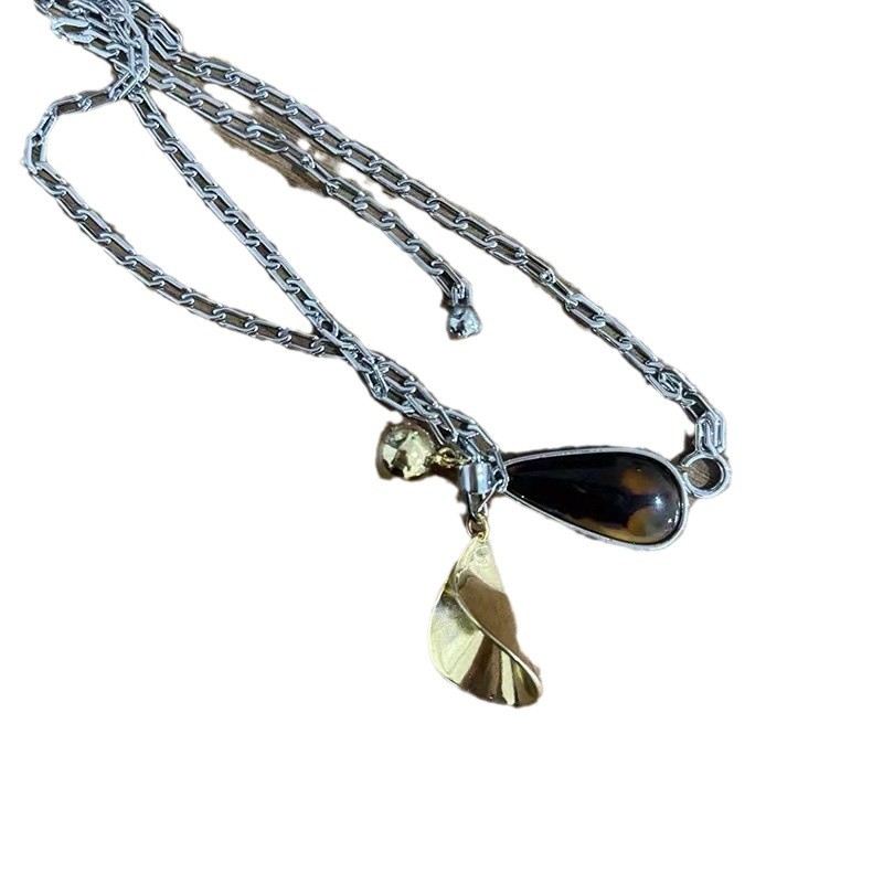 Vintage Amber Water Drop Pendant Necklace For Women