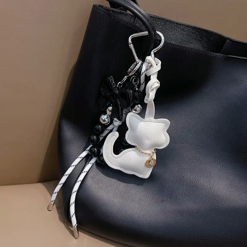 Maillard Cartoon Lucky Cat Keychain For Women