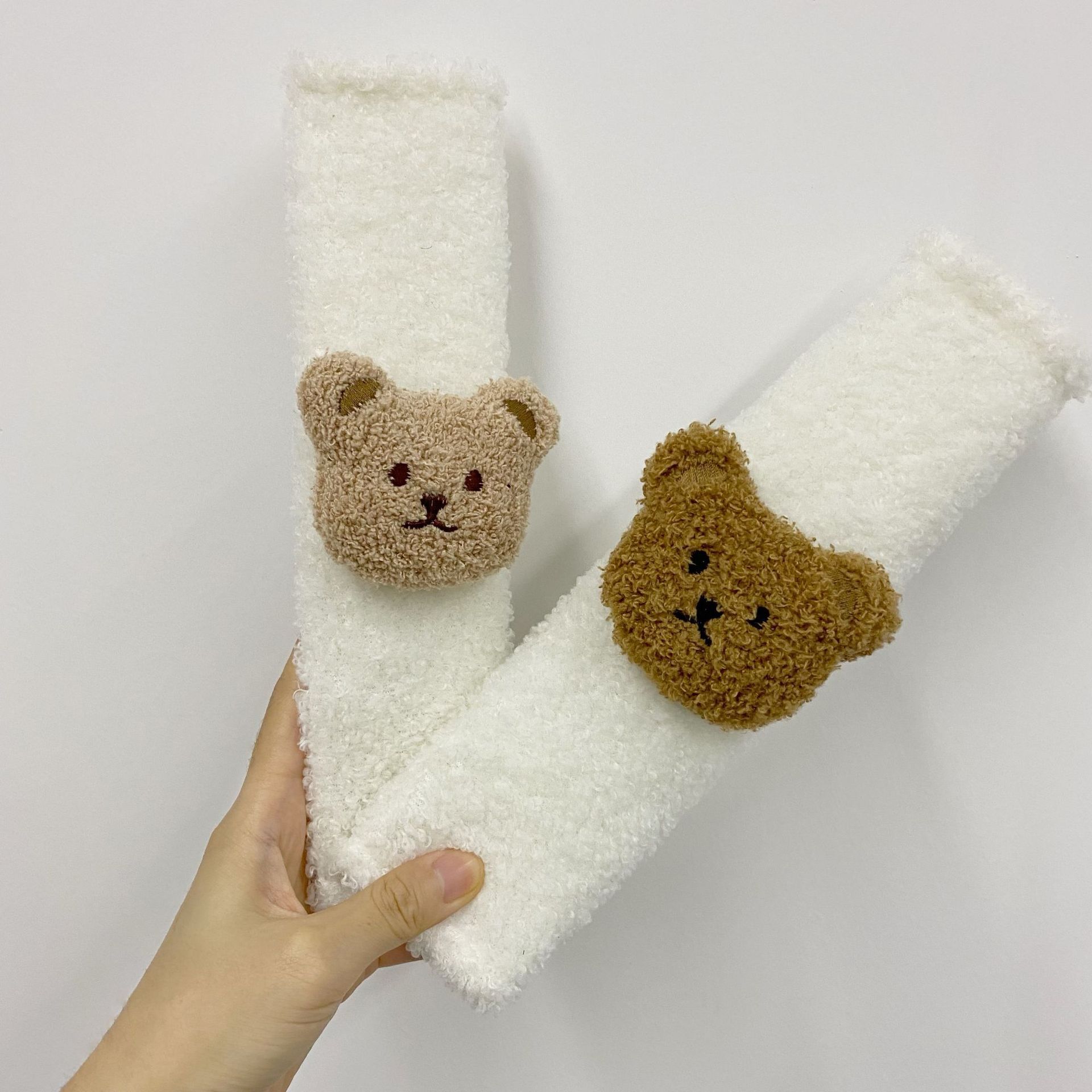 Cartoon Bear Shoulder Sleeve Protective Cover Baby Car Anti-strangulation Seat Belt