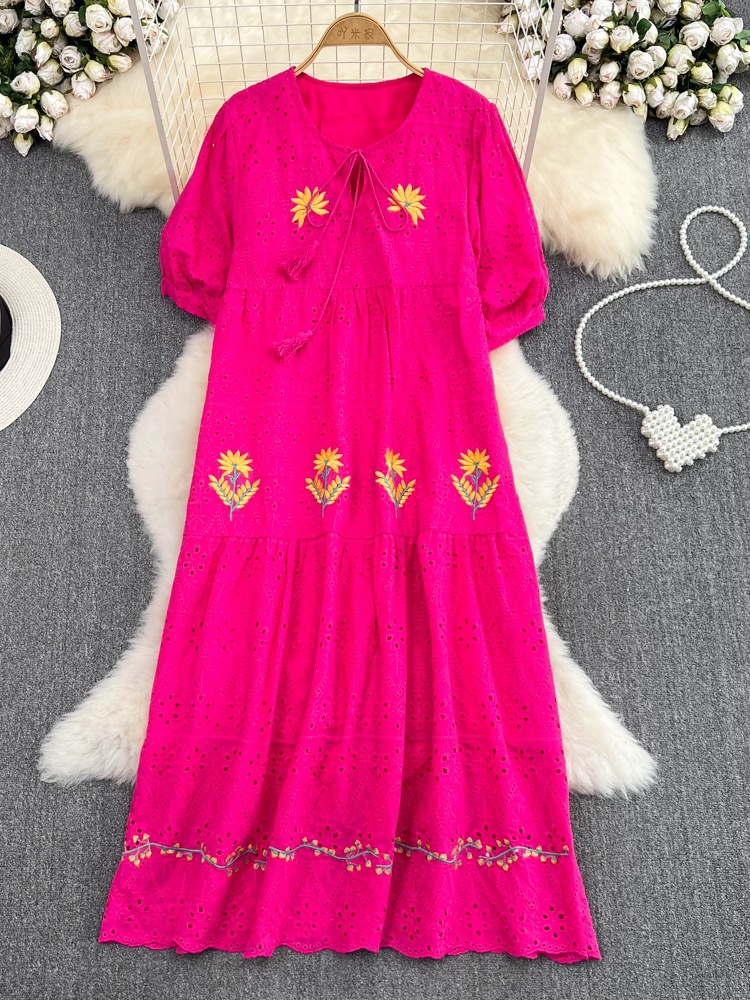 Embroidered Puff-Sleeve Midi Dress, picture 5 of 12