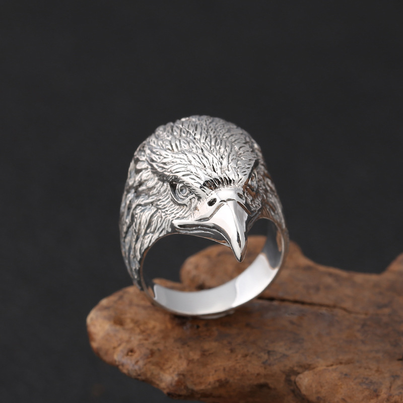 Personalized Creative Eagle Head Men's Ring
