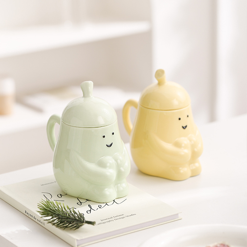 Hug Pear Water MugCeramic Mug Student Breakfast Milk Cup With Lid
