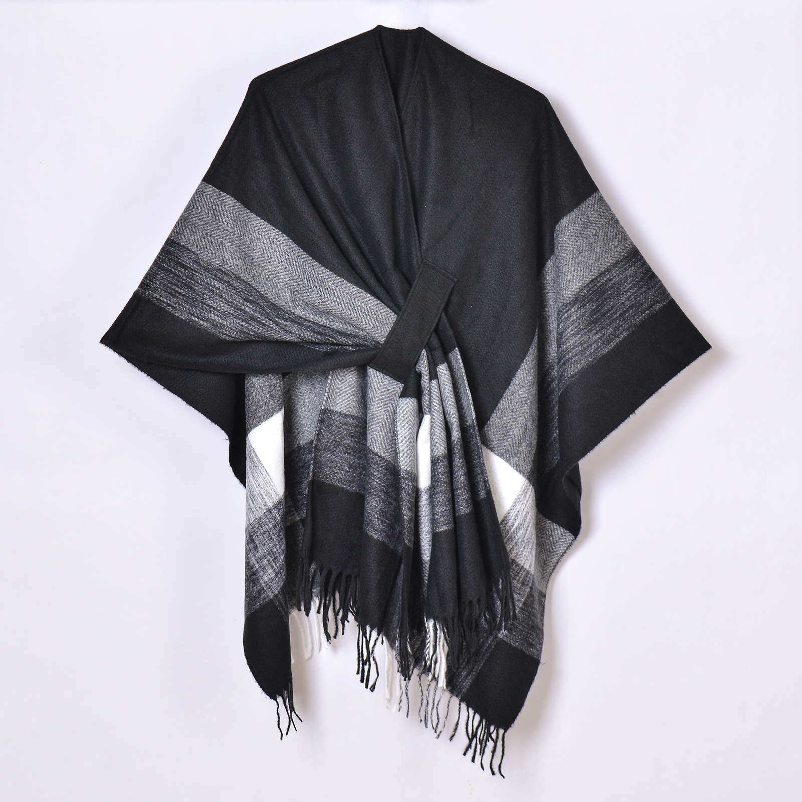 Women's Jacquard Warm Tassel Cardigan Outer Wear