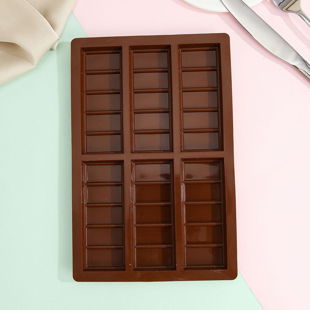 Title 6, 6-piece Chocolate Mold Food Grade