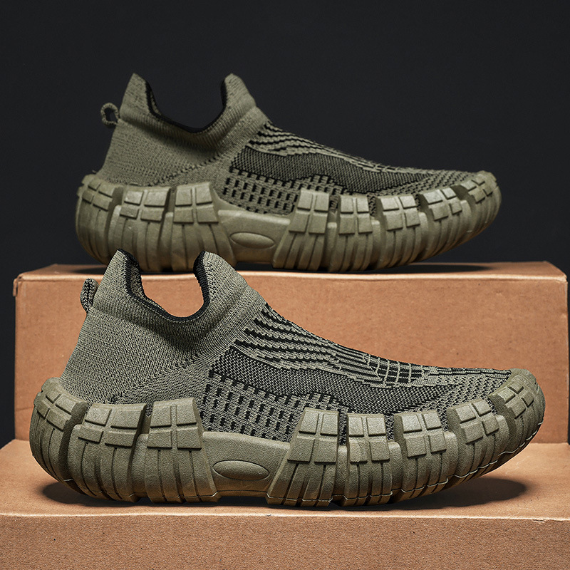 Mens Lightweight Non-slip Soft-soled Mesh Flyknit Casual Sports Shoes