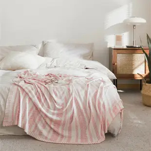European Pastoral Style Solid Color Knitted Pillowcase