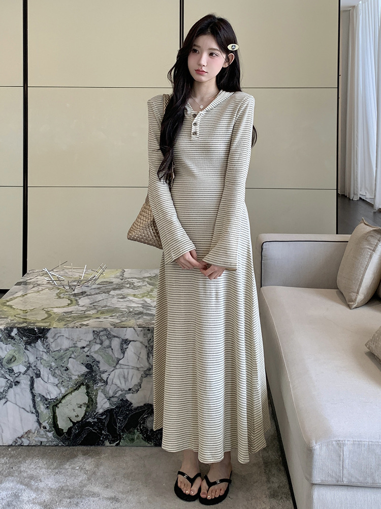 https://cf.cjdropshipping.com/quick/product/cf2dc529-9a11-4e84-ae51-b8f7fcb7aa59.jpg