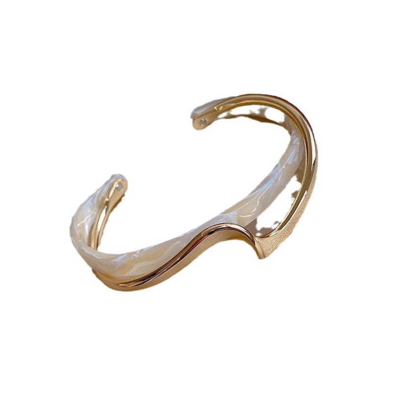 Light-luxury Panel Curved Metal-textured Korean-style Trendy Social Media Worthy Jewelry