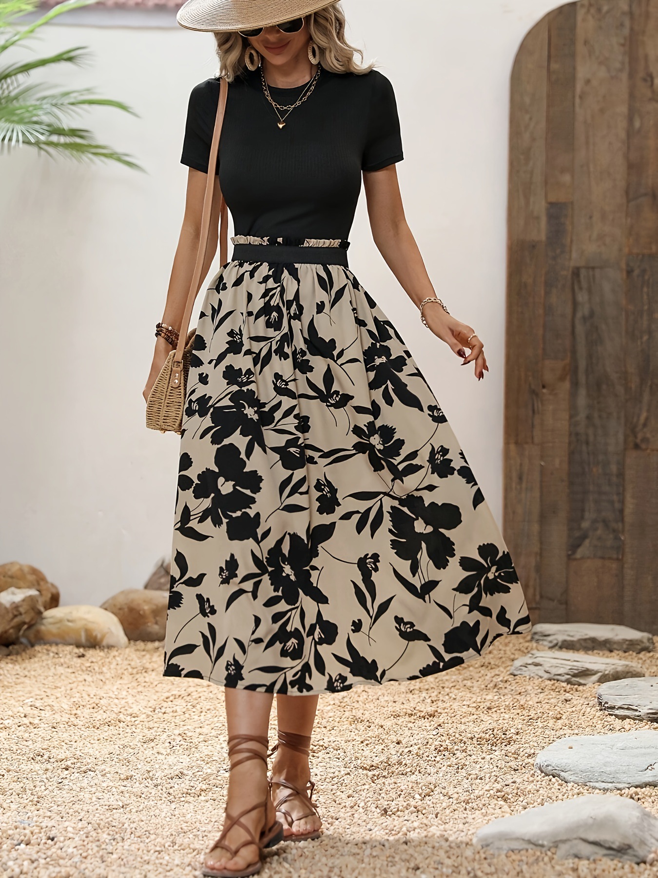 Title 3, Floral Print Round Collar Skirt Suit Exotic Vac...