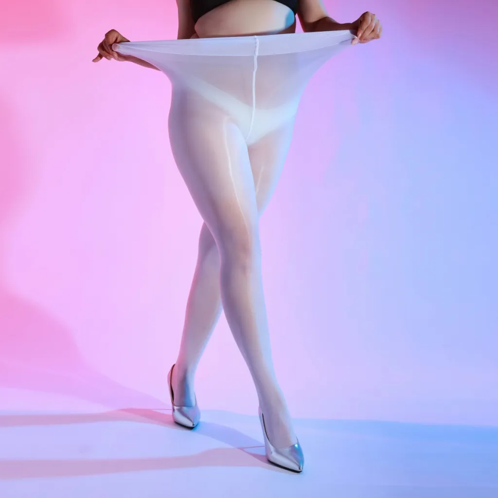 Tight Base Leg Shaping Plump Girls Horse Oil Stockings - White