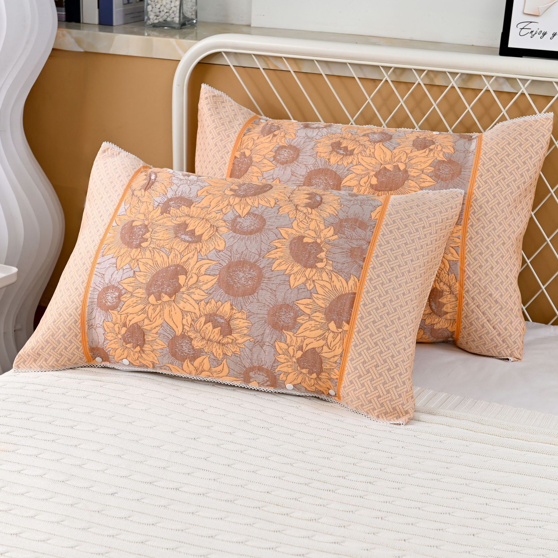 Magic Pillowcase Thickened Pilling-resistant And Lint-free Pillow Insert Cover