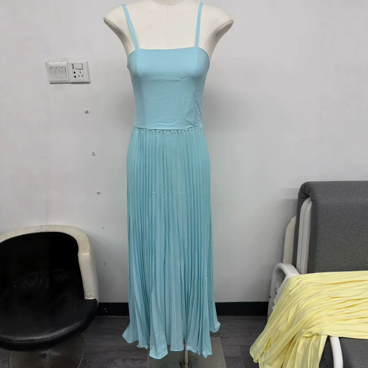 https://cf.cjdropshipping.com/quick/product/cfb5b14b-545a-40bd-af76-48e47e0fdaf9.jpg