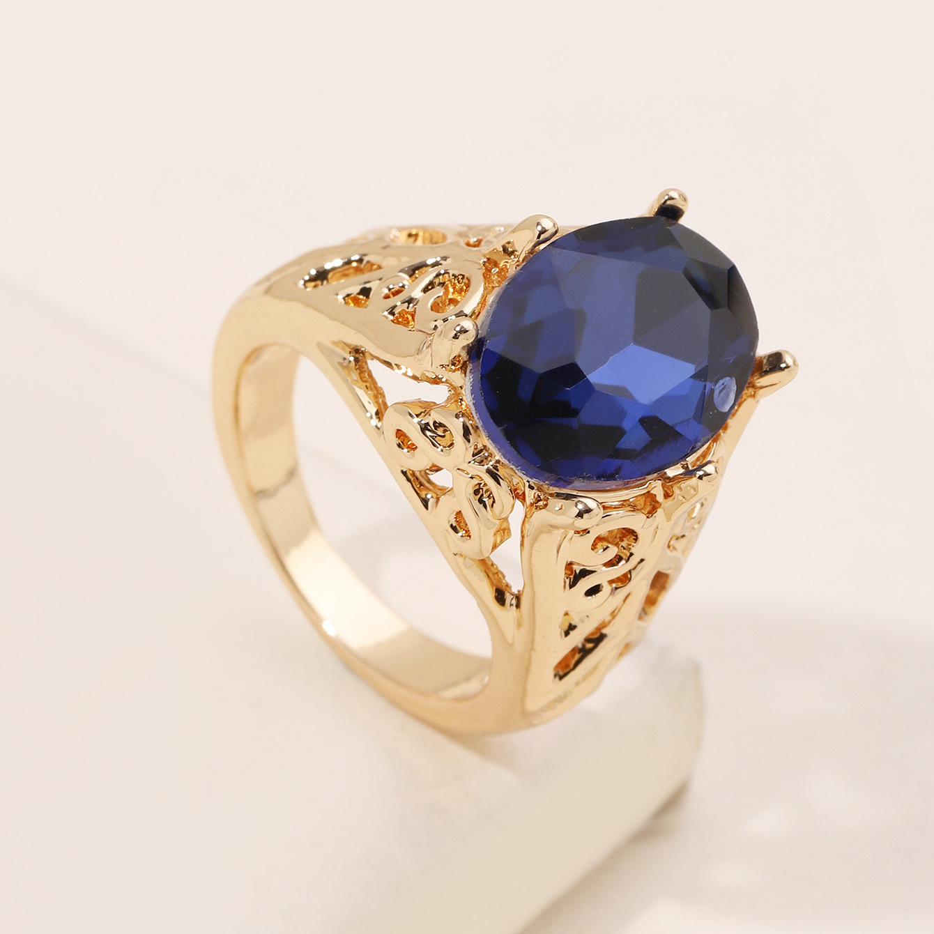 https://cf.cjdropshipping.com/quick/product/cfcd47b1-5c3a-4d33-b08f-ebd997e45815.jpg