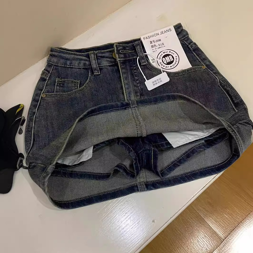 https://cf.cjdropshipping.com/quick/product/d0063fb0-522e-41d1-a0ae-f7b7d21b8778.jpg