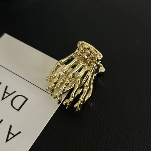 Metal Skeleton Skeleton Hand Small Jaw Clip Female Exaggerated Hair Accessory For Ponytail Gold - Shop at LoveMi