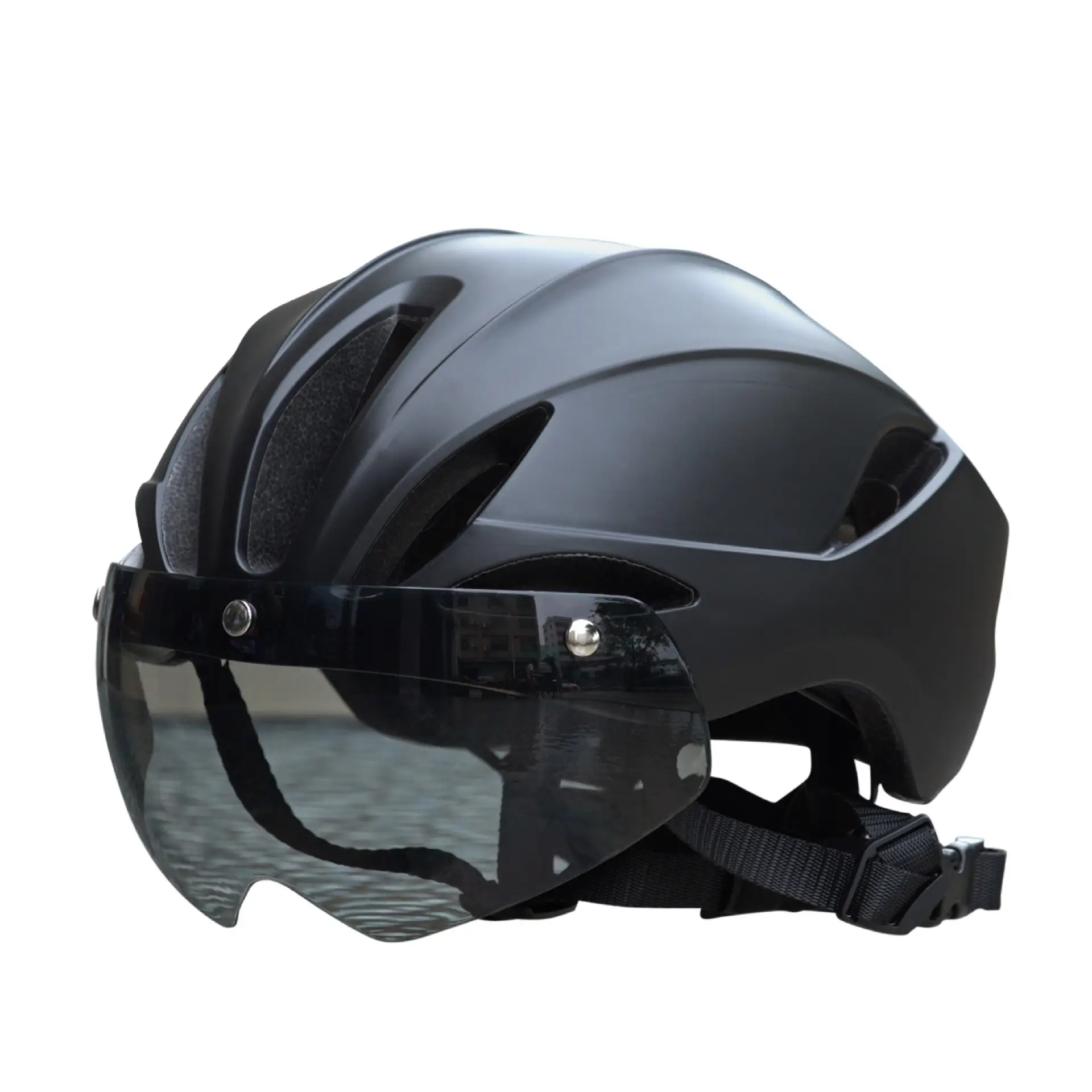 Integrally For Detachable Magnetic Attraction Riding Helmet For Bicycle