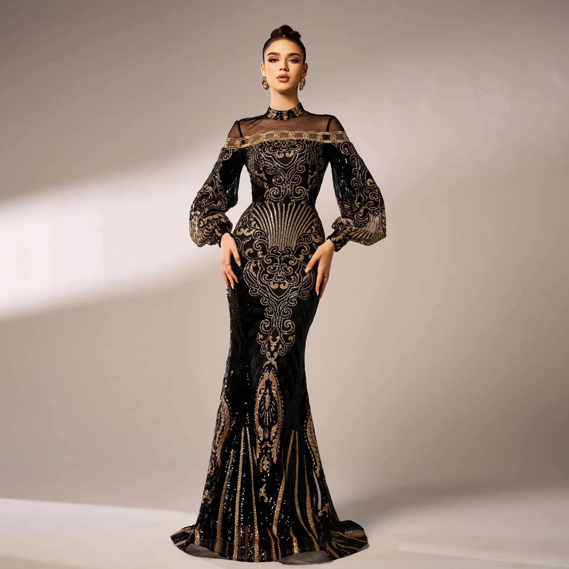 Long Sleeve Round Neck Sequins Mesh Fishtail