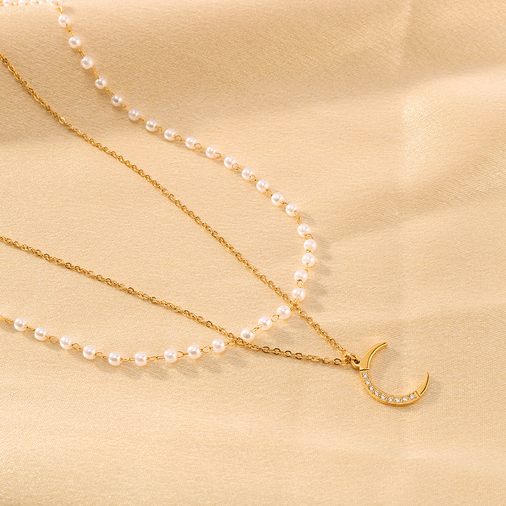 Multi-layer Crescent-shaped Pearl Zircon-inlaid Pendant Necklace