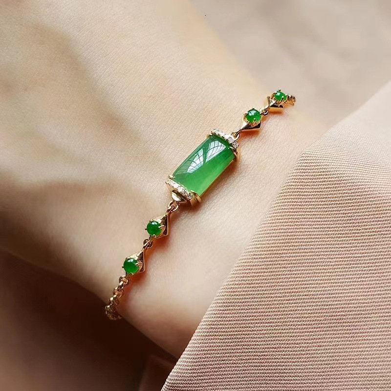 Chalcedony Brand Bracelet Female Yang Green Jade Tube Matching