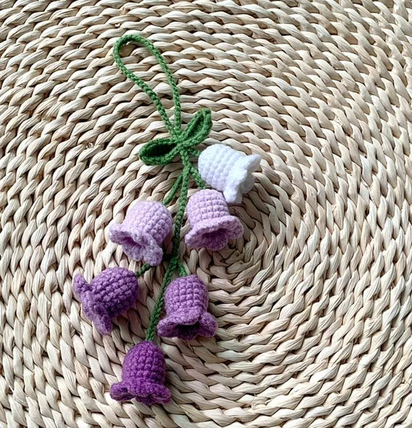 Lily Car Hanging Rearview Mirror Pendant Hand Crocheted Car Supplies Wool Woven Pendant - Purple Gradient 6 Flowers