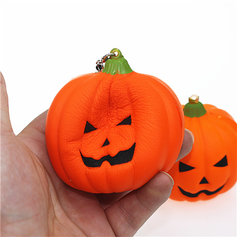 Slow Rebound Small Pumpkin Pendant