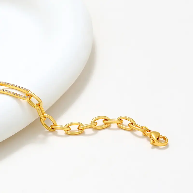 European And American Fashion Metal Thick Chain Bracelet Female Light Luxury Minority
