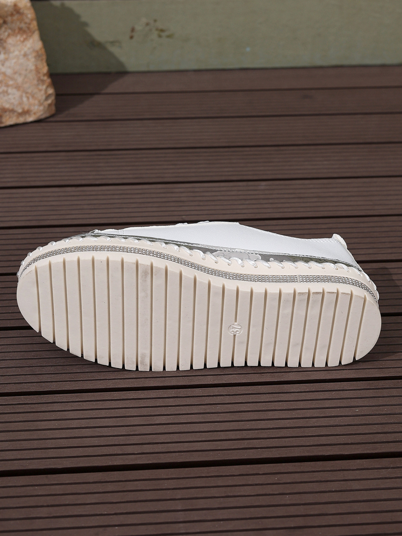 Women’s Plus Size White Sneakers