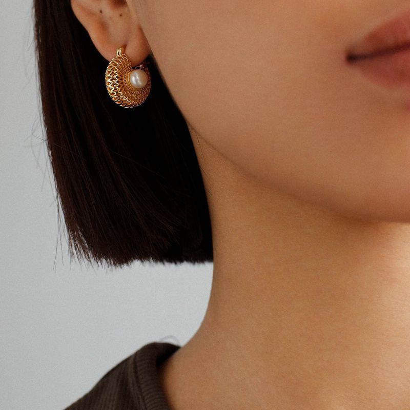 French Style Vintage Pearl Special-interest Design High-grade Cold Style Elegant Earrings