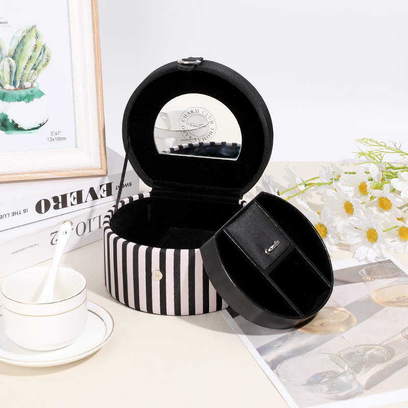 Title 3, Portable Jewelry Box Round Black And White Stri...