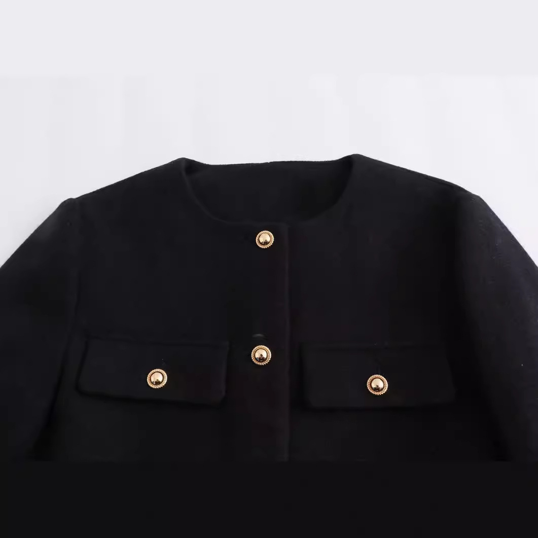 https://cf.cjdropshipping.com/quick/product/d16b41a9-9e32-42b4-a4c5-1bb4fb9ce661.jpg
