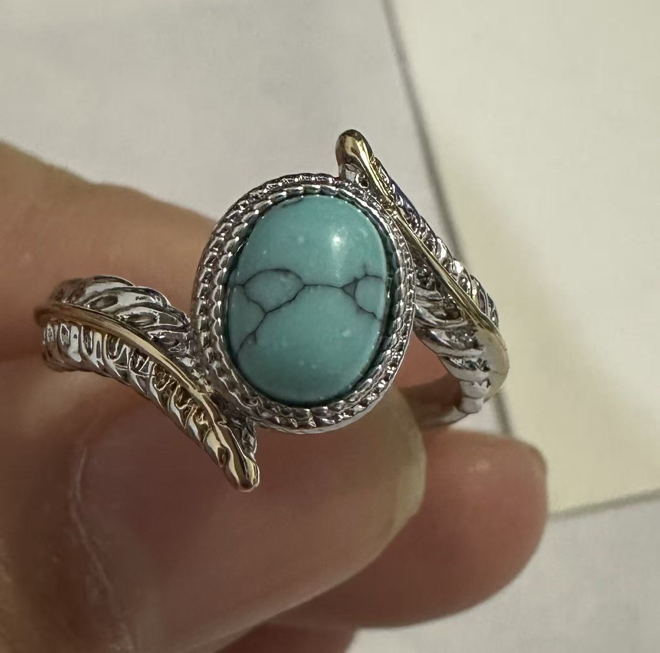 Turquoise-Inlaid Feather Color-Blocked Party Engagement Ring Jewelry Piece
