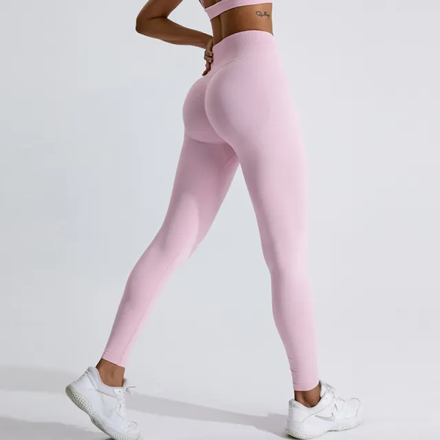 European And American Seamless Peach Hip Raise Yoga Pants Light Pink - Shop at LoveMi