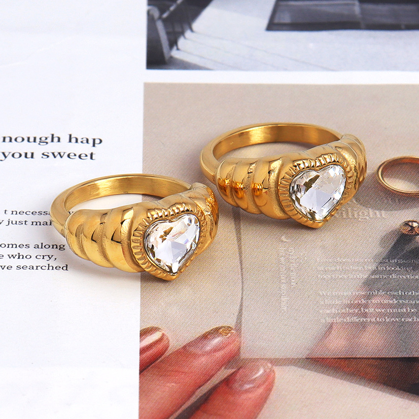 Heart-shaped White Zircon 8K Gold-plated 316L Stainless Steel Ring