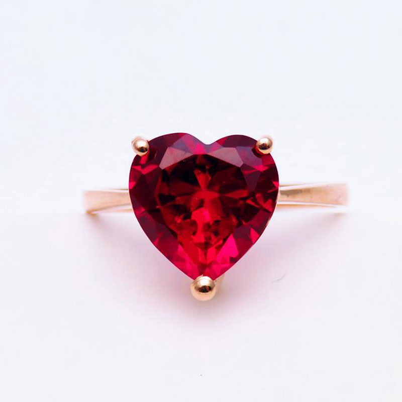 Title 1, 18K Color Gold Love Set Red Stone Ring