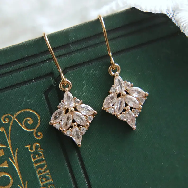 Minimalist Zircon-Inlaid Vintage Pendant Earrings