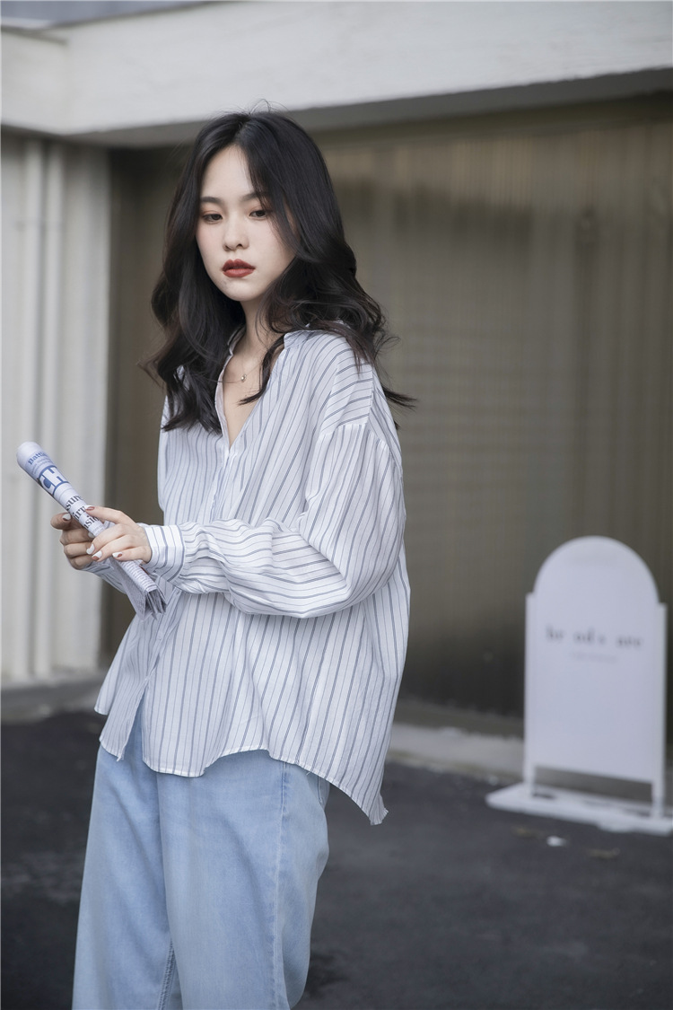 Title 7, Striped Lazy Style Shirt Lapel Is Thin And Long...