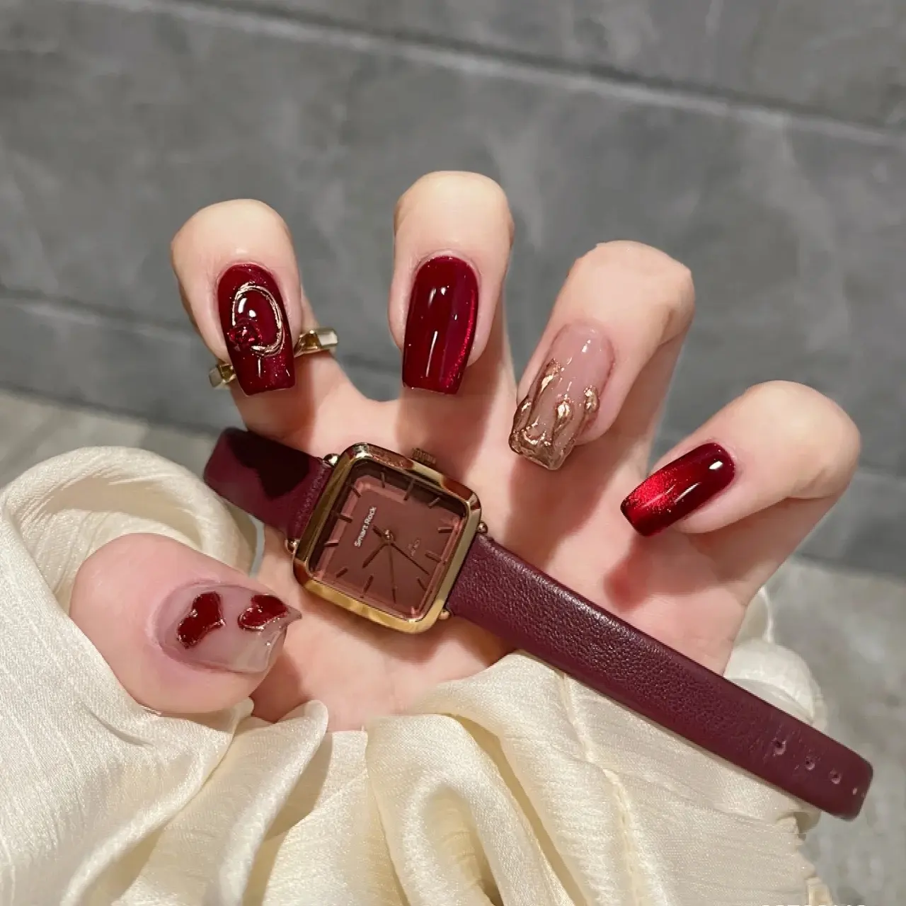 Hot Red Cat's Eye Bride's Wedding Pure