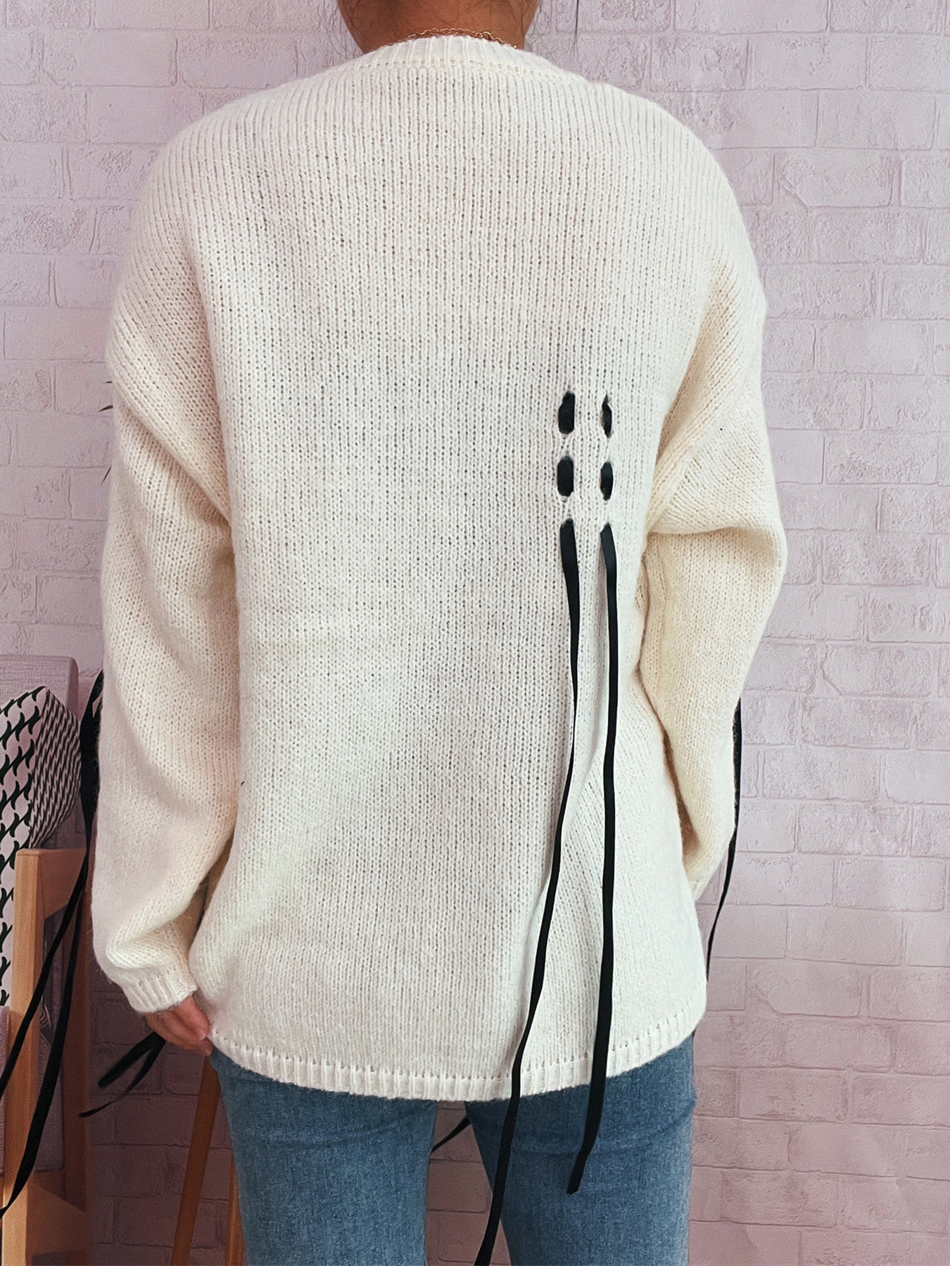 Handmade Lace-up Knitted Round Neck Long Sleeve Loose Sweater