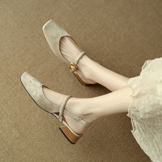 Retro Square Toe Chunky Heel Low cut New Closed Toe Sandals Apricot - Shop at LoveMi