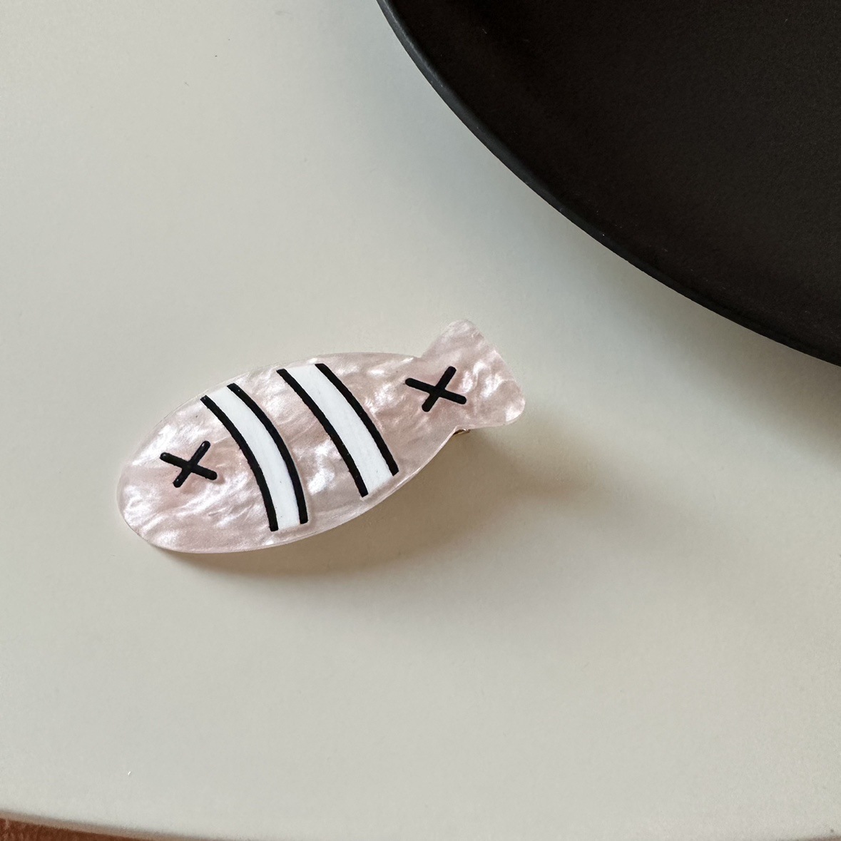 Cute Fish Barrettes Fishbone Hairpin Girl Bang Clip Broken Hair 8 Pink White Bar Small Fish - Shop at LoveMi