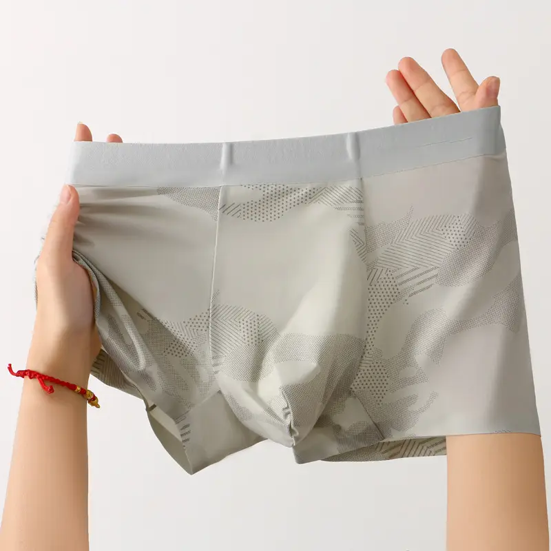 Seamless Ice Silk Mens Comfortable Breathable Boxer Briefs