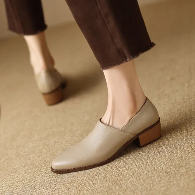 Autumn Women's Small Leather Shoes Comfortable Root Wild Fashion Solid Color Khaki - Shop at LoveMi
