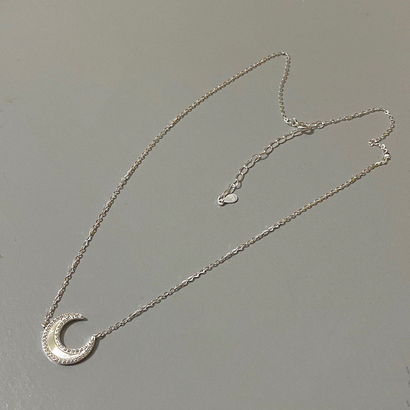 Whole Body 925 Silver Moon Necklace French Entry Lux