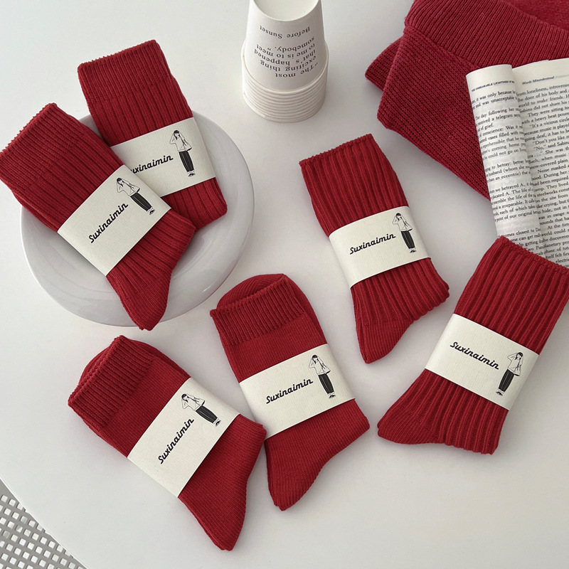 Women's Red Middle Tube Cotton Socks
