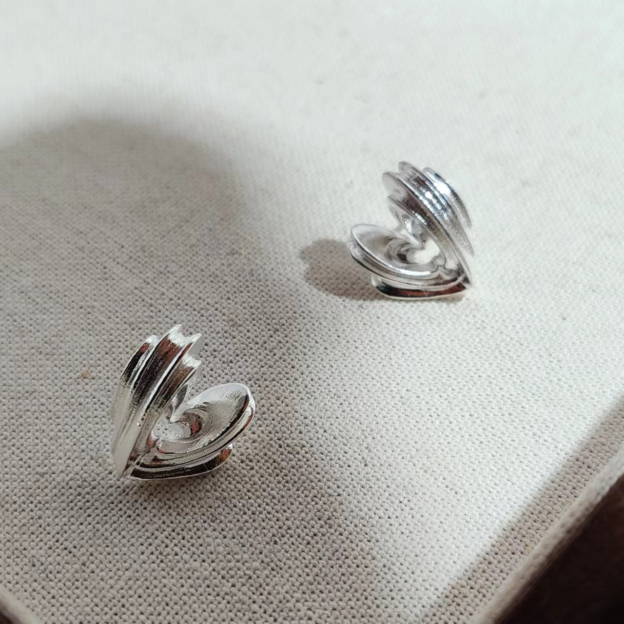 Sterling Silver Needle European And American Irregular Metal Ear Studs